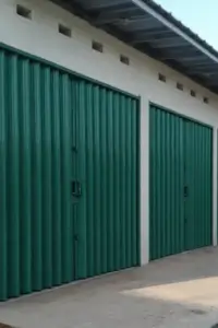 Polinget pintu besi hijau Bengkel Las Karya Adi Jakarta Selatan