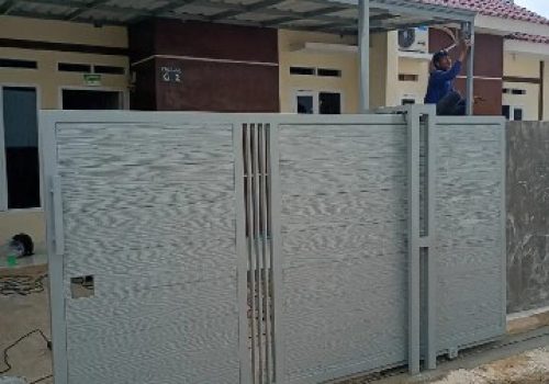 Pagar besi Bengkel Las Karya Adi Jakarta Selatan
